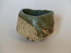  - Kurinuki en grès blanc et émail bleu vert